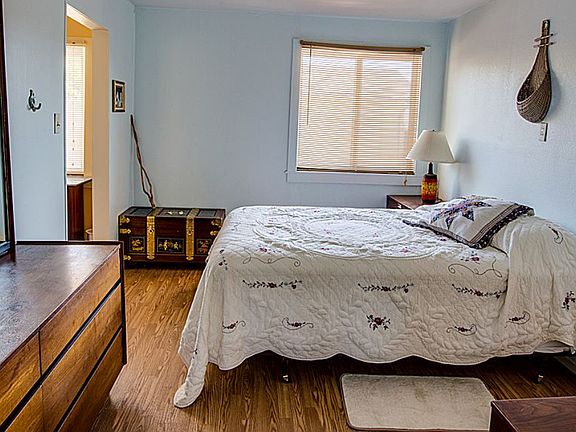 4th image of 820 Union Ave