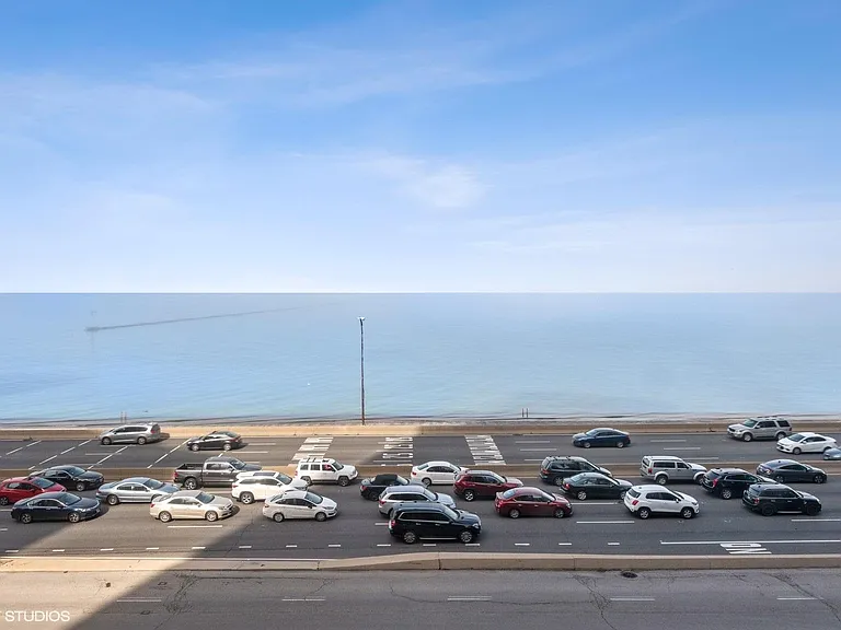 900 N Lakeshore Dr #514 — Photo 18
