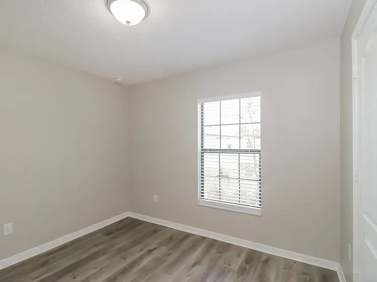 7014 Redbay Dr — Photo 12