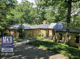 5029 Crossbow Cir, Roanoke, VA 24018