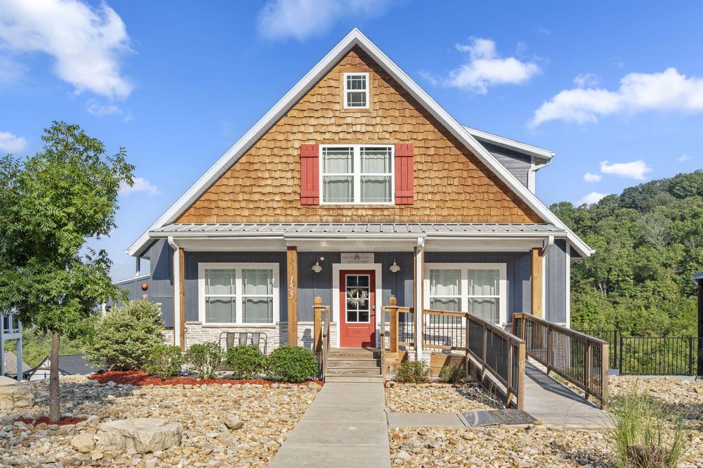 155 Lakefront Drive, Branson, MO