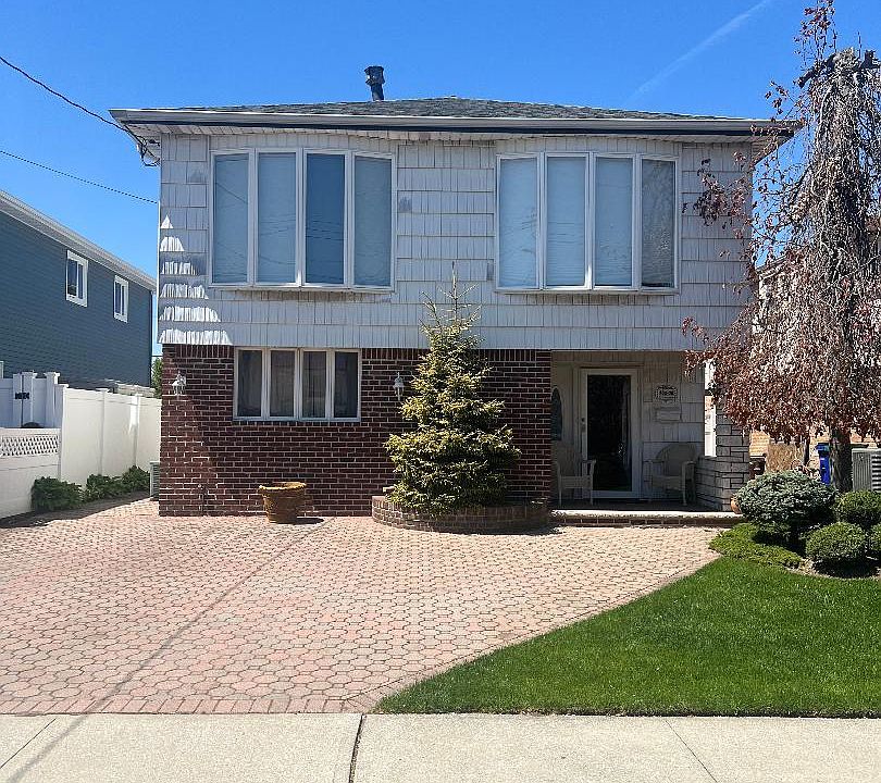 1st image of 163-20 88th Street