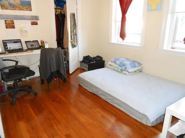 33 Gardner St #5, Allston, MA 02134