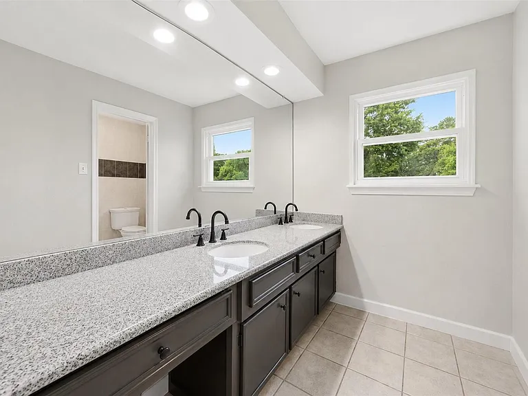 15414 Ripplestream St — Photo 23