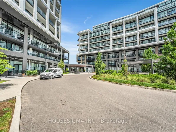 50 George Butchart Dr #1006, Toronto, ON M3K 0C9