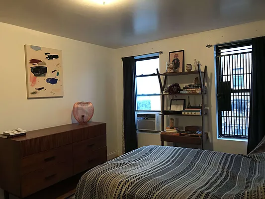 Rented by Elaine Tosti, LREB | media 20