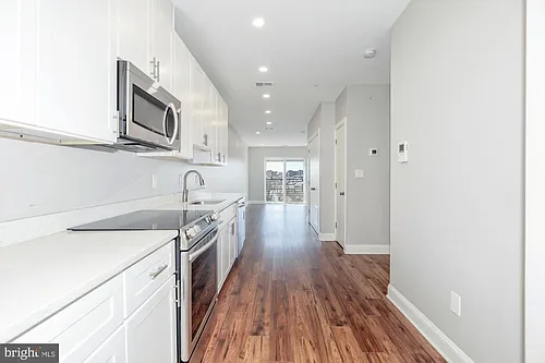 3110 Georgia Ave NW #404 Photo 1