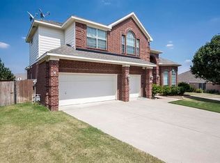 7900 Rampston Pl, Fort Worth, TX 76137