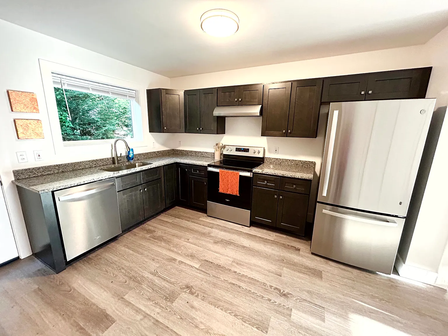 2 bed, 2.5 bath, 1040 sqft, $2,350 — Photo 4