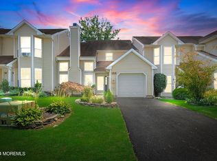 158 Daisy Dr, Freehold, NJ 07728
