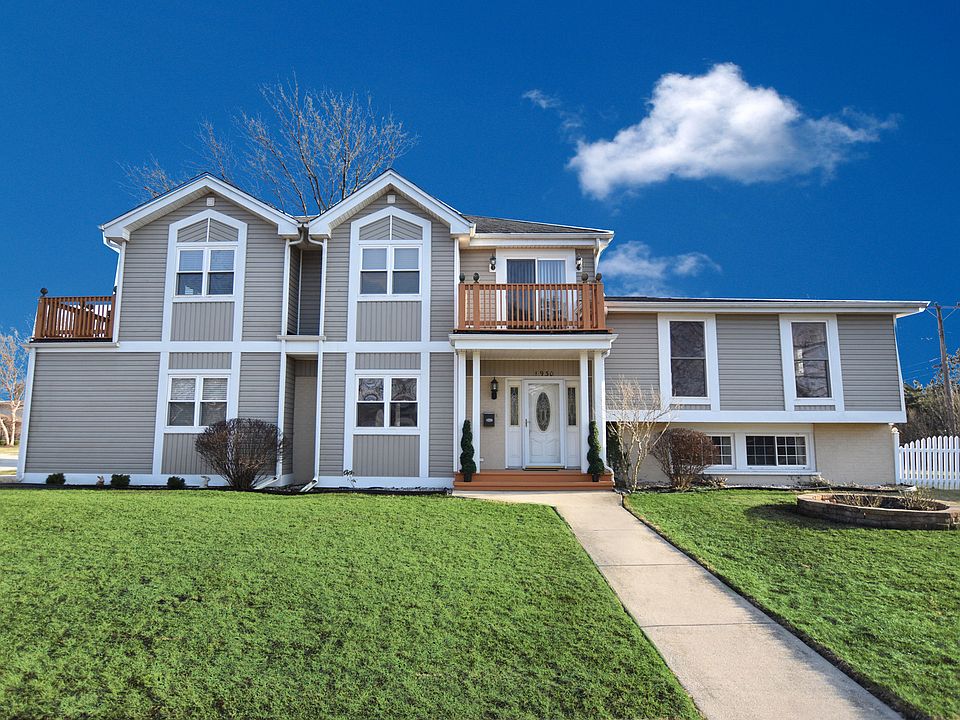 1st image of 1930 N Verde Dr
