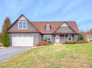 150 Prairie View Ln, Pembroke, VA 24136