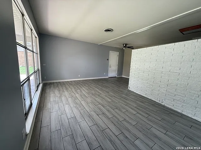 4519 Creekmoor Dr — Photo 17