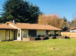2395 Cochran Rd, McKinleyville, CA 95519