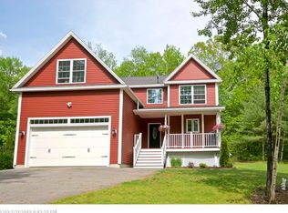 35 Country Club Dr, Auburn, ME 04210