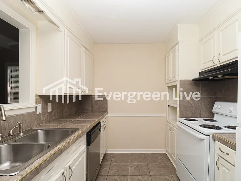 5290 Telfair Pl — Photo 7