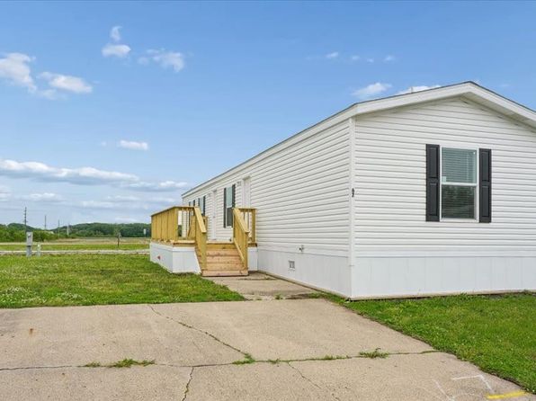 100 Ash St Trailer 67