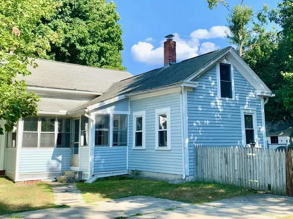 39 Old Boston Rd, Wilbraham, MA 01095