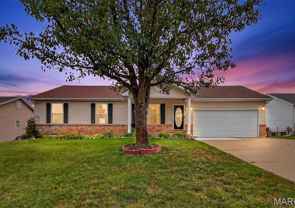1st image of 54 Spring Hill Cir