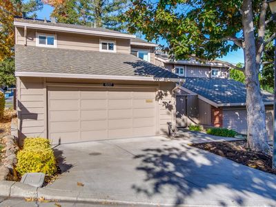 10207 Camberley Ln, Cupertino, CA, 95014