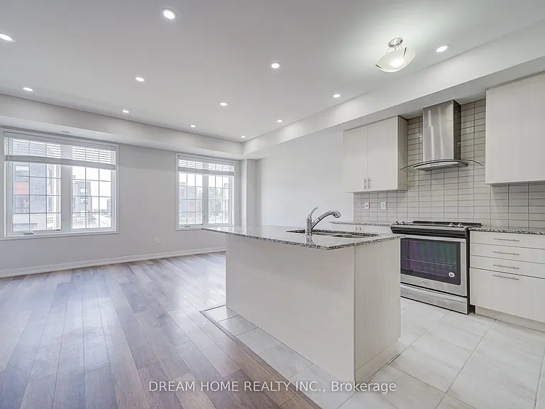 7 Heswall Ln — Photo 11