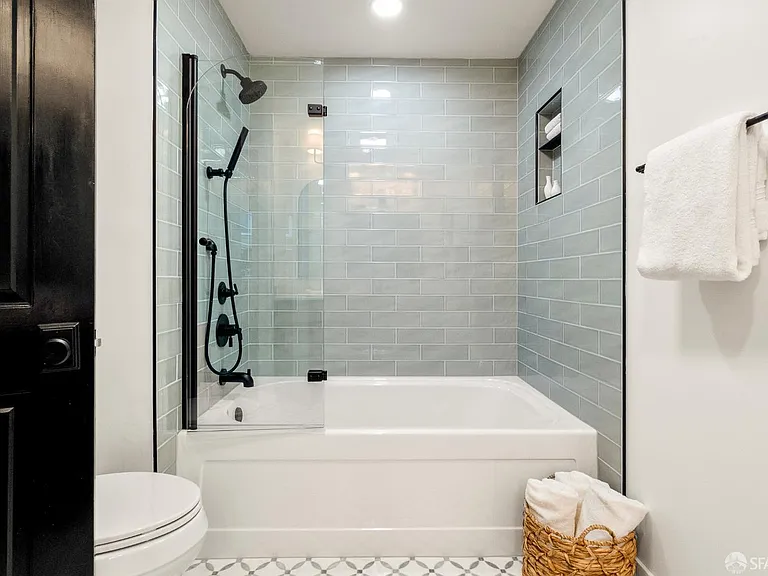 283 Castro St #1 — Photo 2