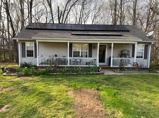 549 Holly Run Ct, Spartanburg, SC 29303