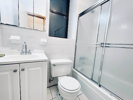 5th image of 208 E 83rd St #W