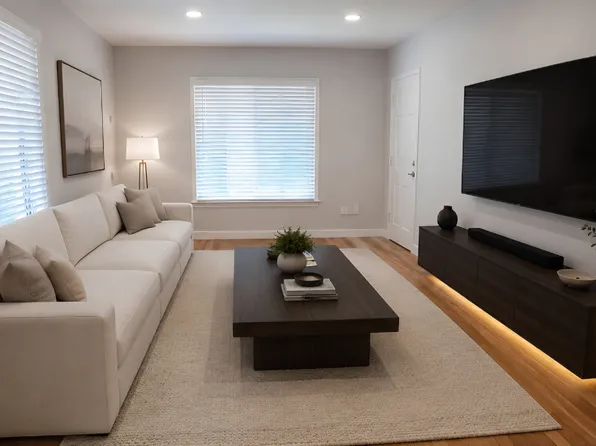 2711 W Clark Ave #A, Burbank, CA 91505