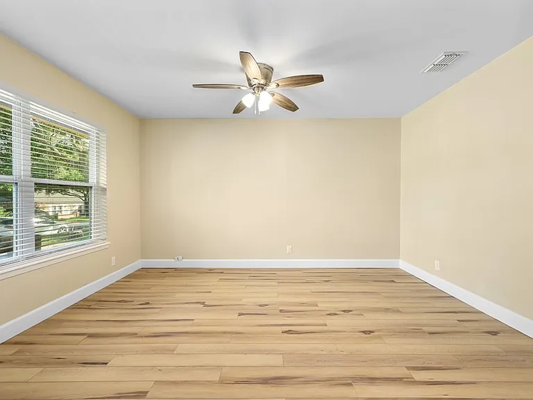 9007 Viking Dr — Photo 5