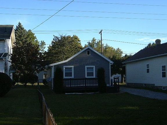 2nd image of 1622 W Fair Ave