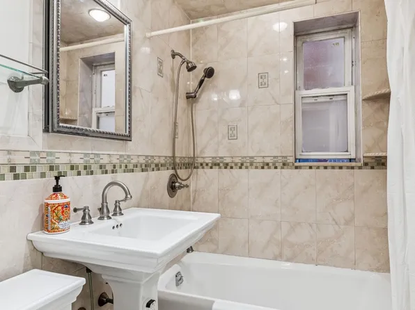 110-15 71st Road image 23 of 25