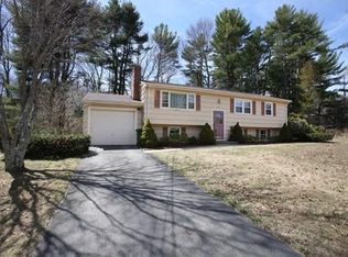 70 Hamilton Dr, Pembroke, MA 02359