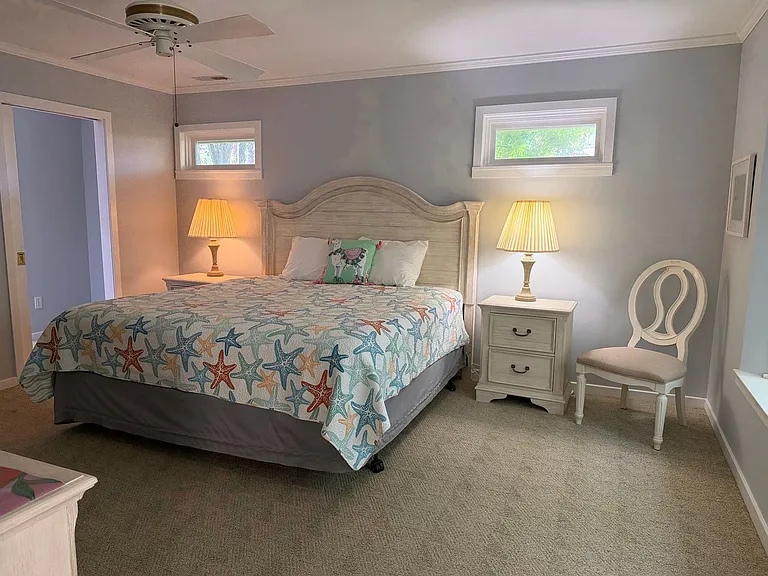 18 Suttlers Row — Photo 21