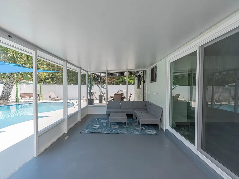 347 S Lakeside Dr — Photo 30