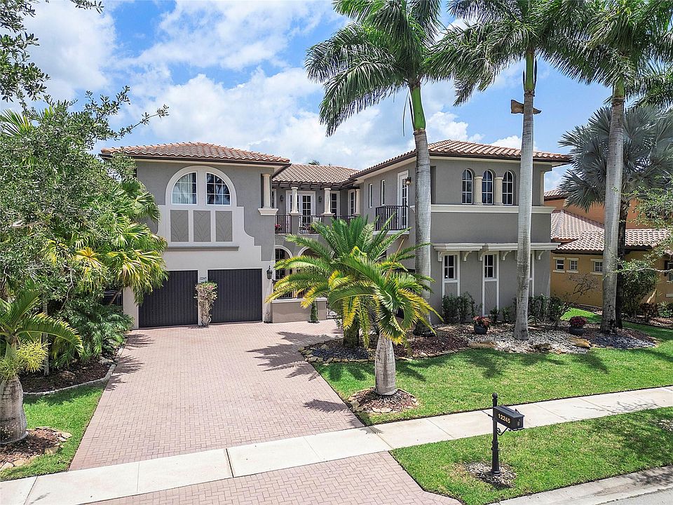 1st image of 12245 NW 71 Street