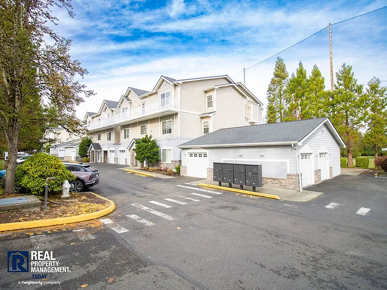 14110 SE 171st Way #B303 — Photo 3