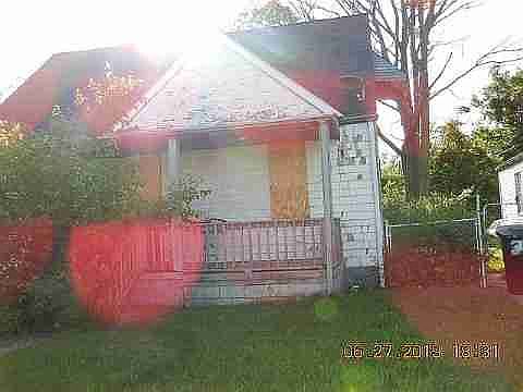 3196 Bassett