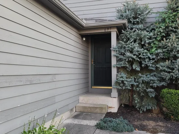 697 Parkbluff Way, Lewis Center, OH 43035