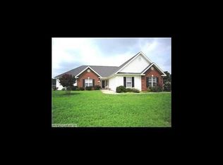 520 Hunters Knoll Rd, Winston Salem, NC 27106