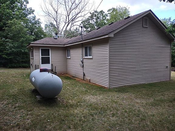 2nd image of 8491 E Long Lake Rd