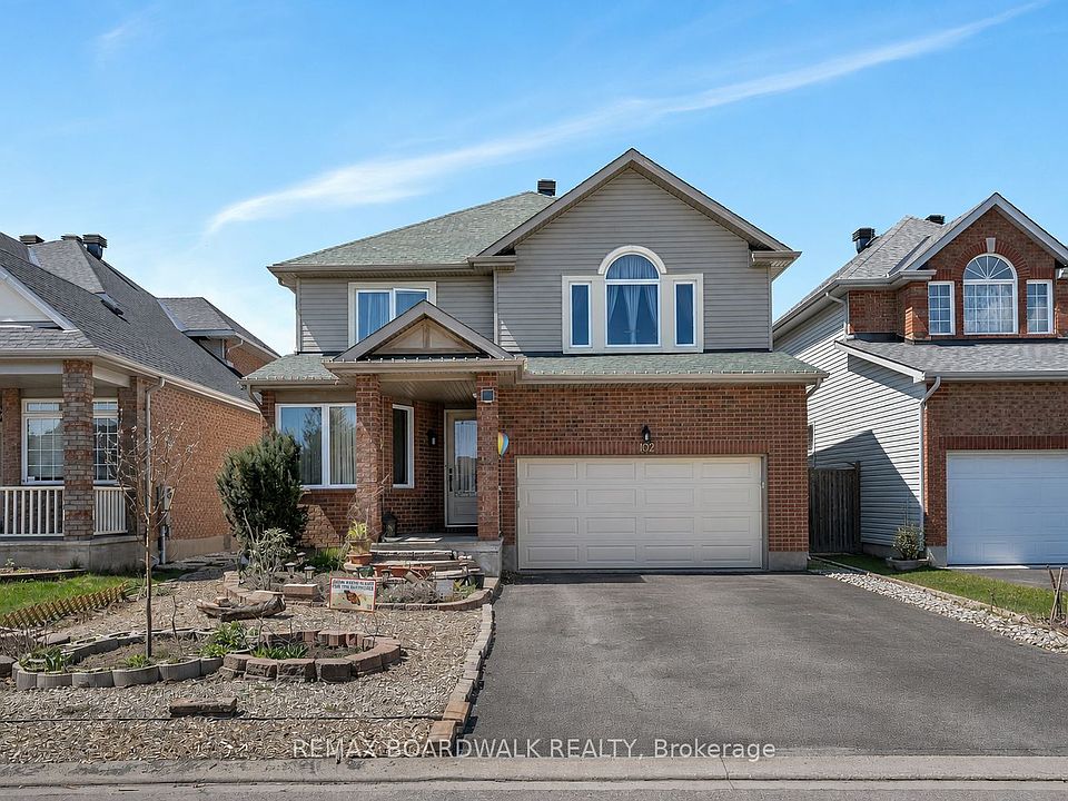 1st image of 102 Mosswood Ct