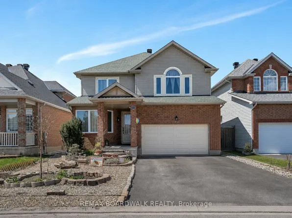 102 Mosswood Ct, Ottawa, ON K1V 0N6