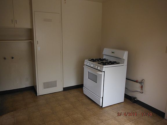 5th image of 741 N 15th St