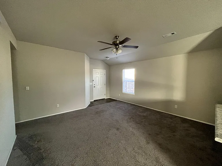 1322 S Scissortail Ln — Photo 5