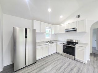 7306 Harrison St, Baytown, TX 77521