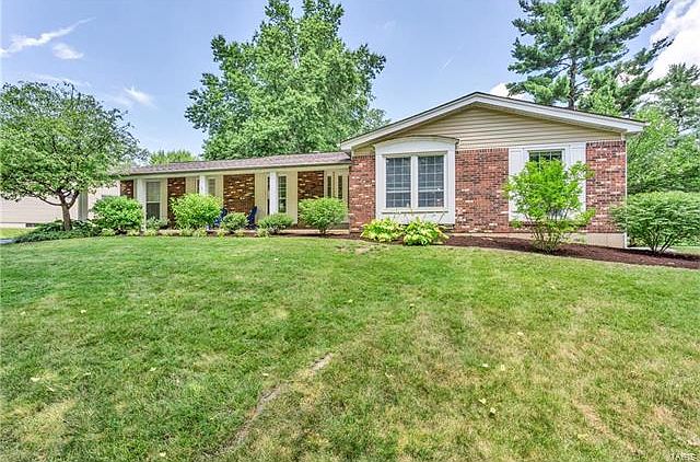 1st image of 11855 Shallowbrook Dr
