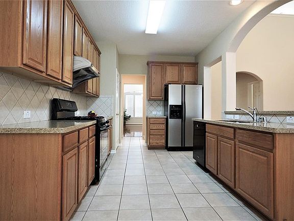 5th image of 6110 Barkermist Ln