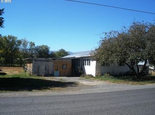 2435 17th St, Baker City, OR 97814