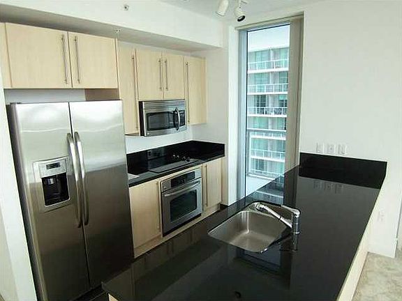 3rd image of 1111 SW 1st Ave APT 3714-N